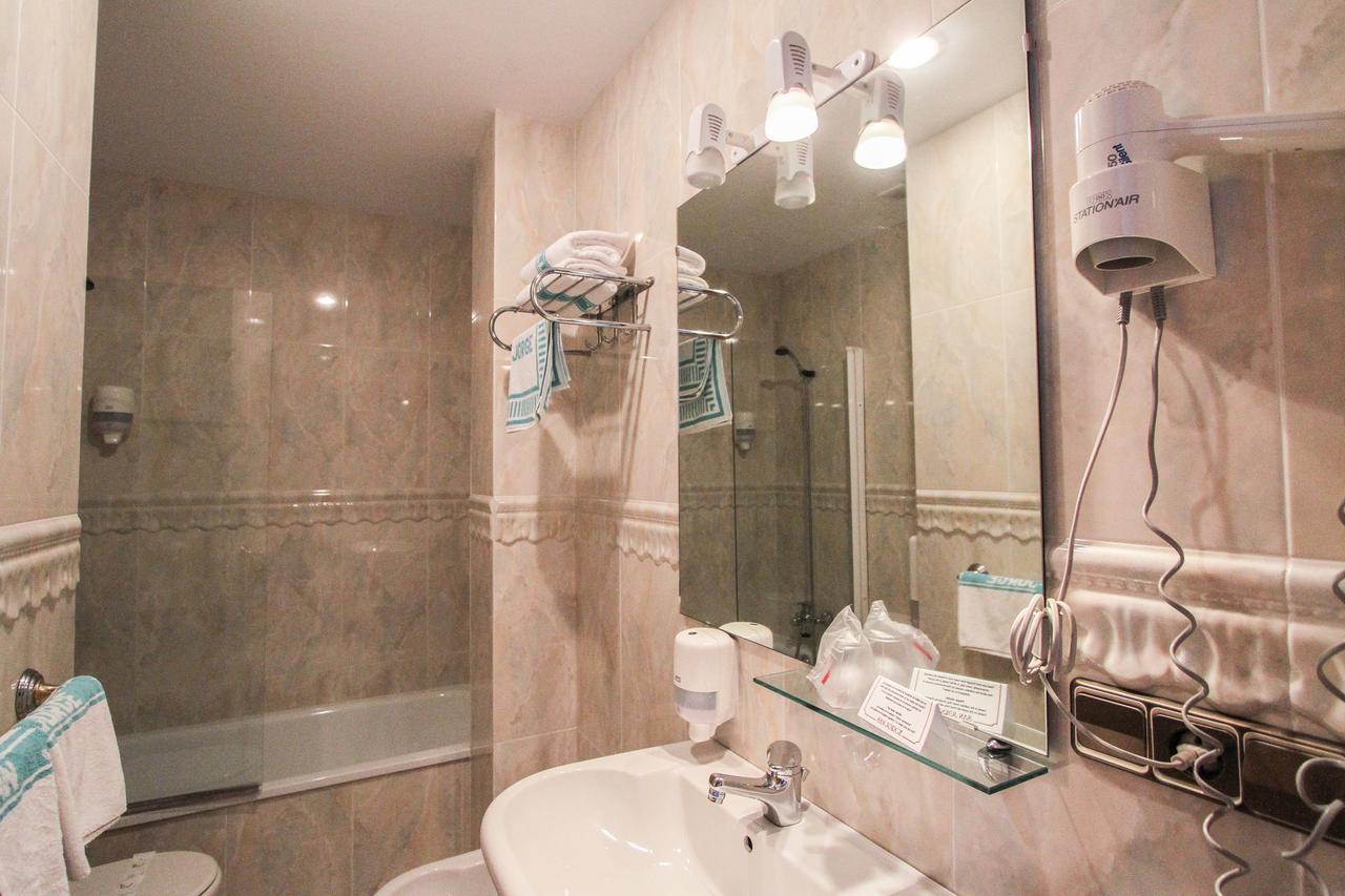 Hotel San Jorge Нуева де Лянес Екстериор снимка